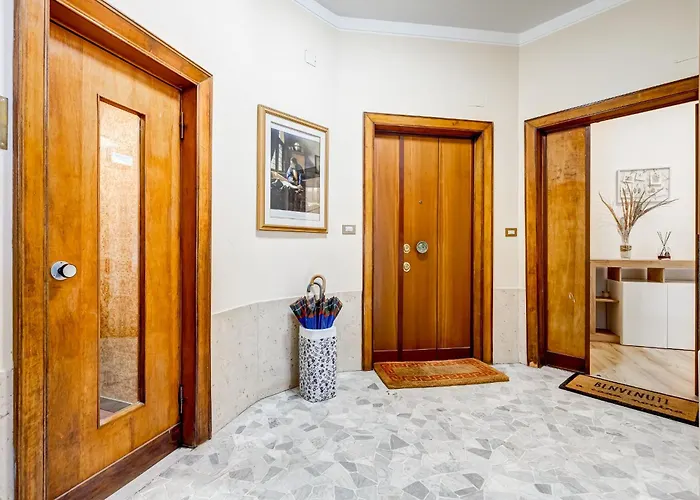Joy House - Vaticano